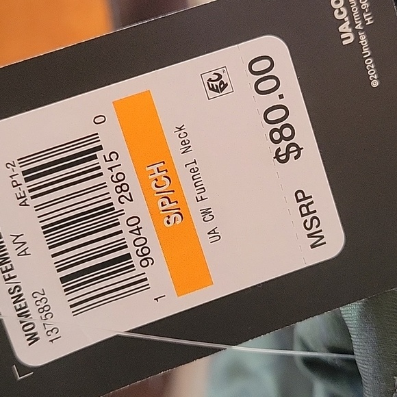 NWT UNDER ARMOR Women's Cold Weather Funnel Neck Top - Picture 11 of 15